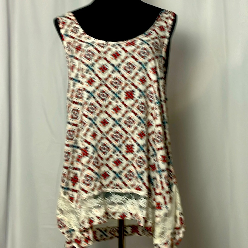 MUDD (L) rayon tank with lace trim, hanky hem, low scoop back